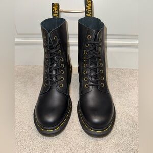 Dr. Martens Clemency Boots 8